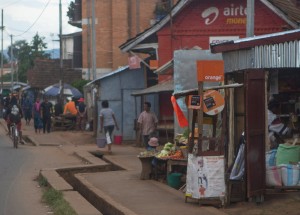 Stand, an dem man Crédits kaufen kann, in Antsirabe