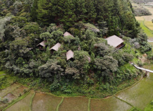 Anjozorobe Bungalows der Saha Forest Lodge