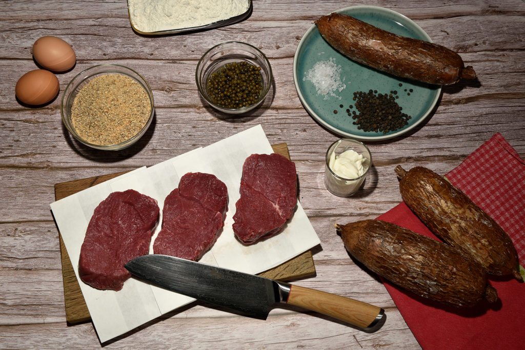 Rindermedaillons mit Sesammaniok (1) - MADAMAGAZINE