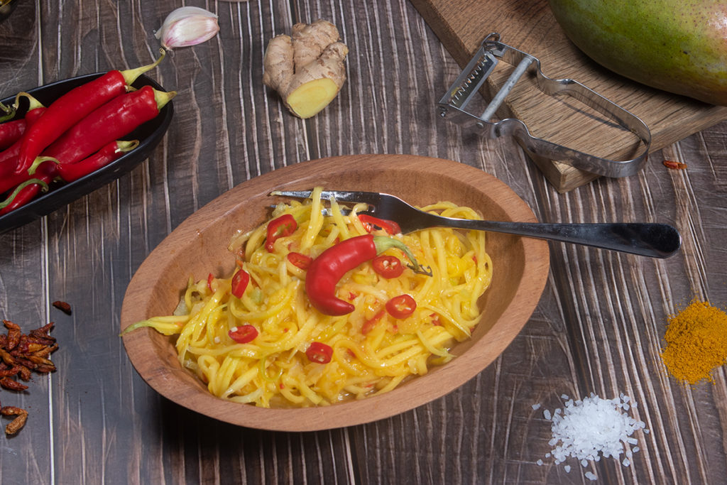 Scharfer Mangosalat - Rezepte Suchen